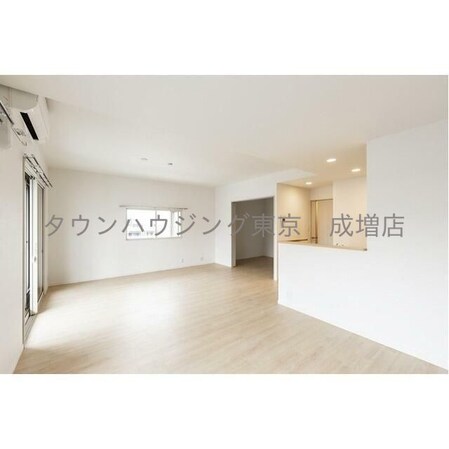 コンフォリア高島平の物件内観写真